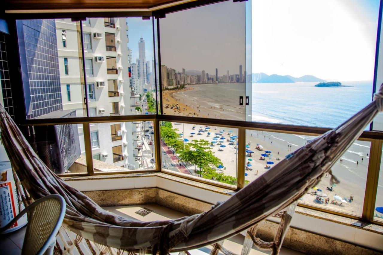 Apto Frente Mar Bal Camboriu Pe Na Areia Fantastica E Encantadora Vista Mar Balneário Camboriú Екстериор снимка