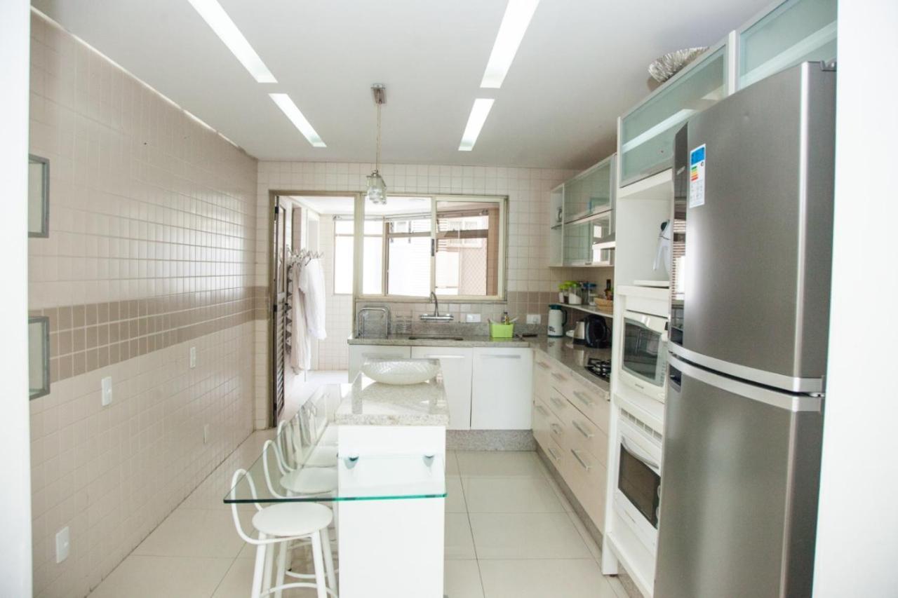 Apto Frente Mar Bal Camboriu Pe Na Areia Fantastica E Encantadora Vista Mar Balneário Camboriú Екстериор снимка