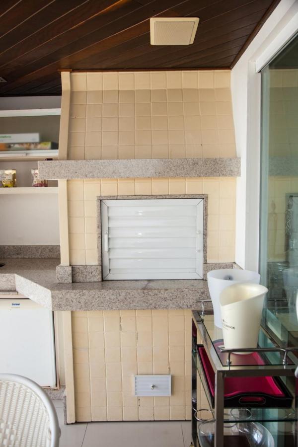 Apto Frente Mar Bal Camboriu Pe Na Areia Fantastica E Encantadora Vista Mar Balneário Camboriú Екстериор снимка