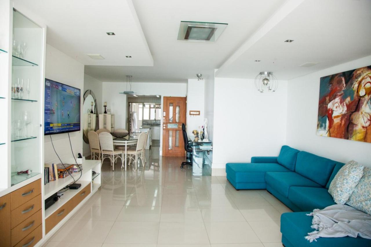 Apto Frente Mar Bal Camboriu Pe Na Areia Fantastica E Encantadora Vista Mar Balneário Camboriú Екстериор снимка